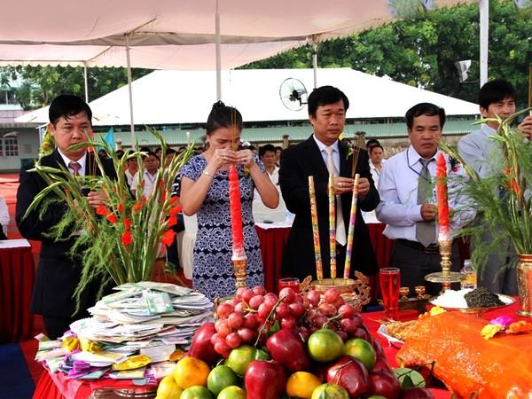 Cúng tạ đất vào ngày nào