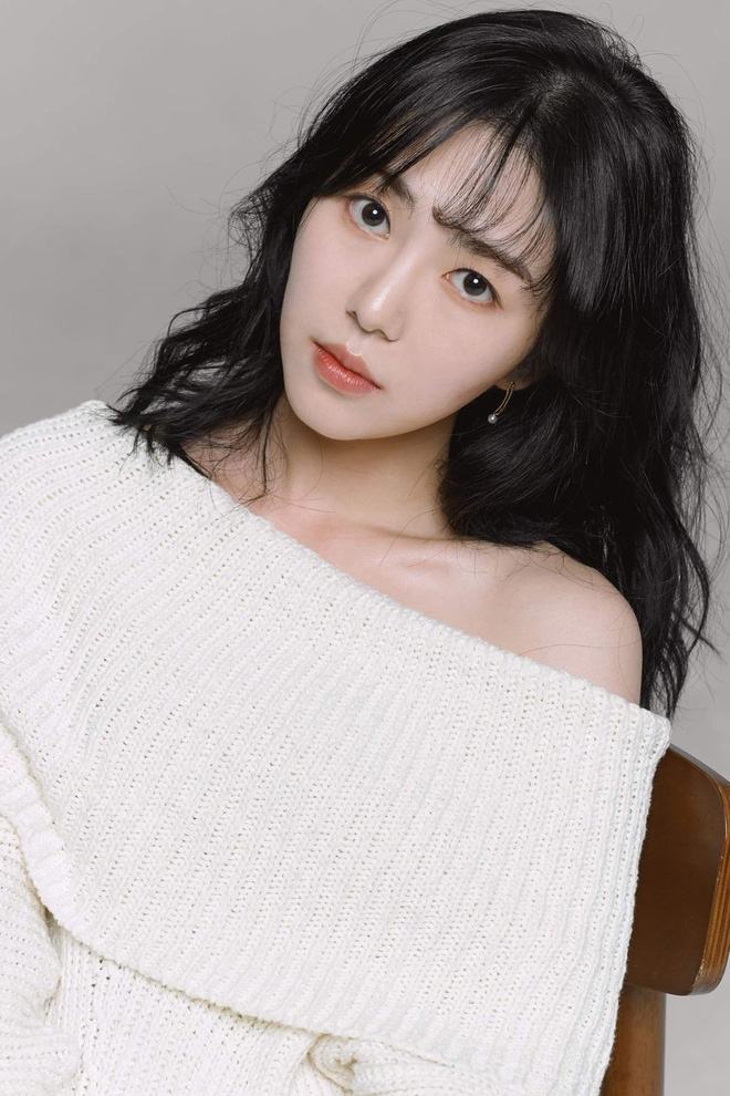 Kwon Mina là ai?