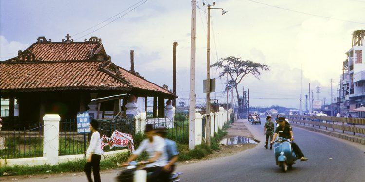 Lăng Cha Cả ở đâu?