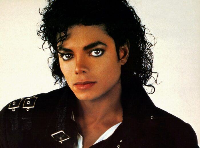 Michael Jackson là ai? 10 năm sau khi mất vẫn là huyền thoại