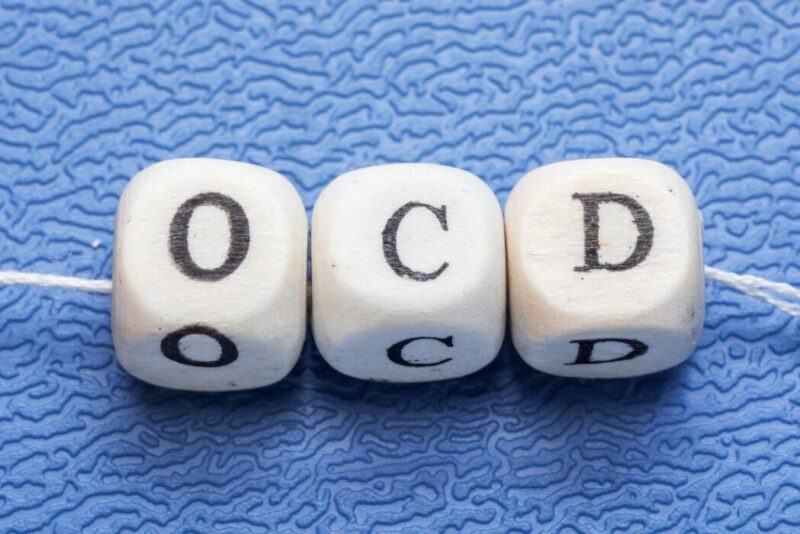 Rối loạn ám ảnh cưỡng chế OCD là gì? Nguyên nhân và dấu hiệu