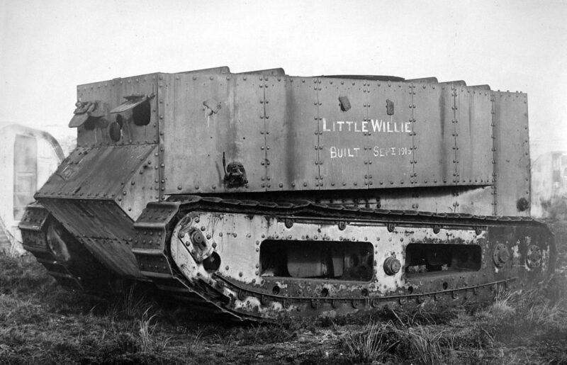 Quốc gia nào phát minh ra xe tăng đầu tiên trên thế giới?