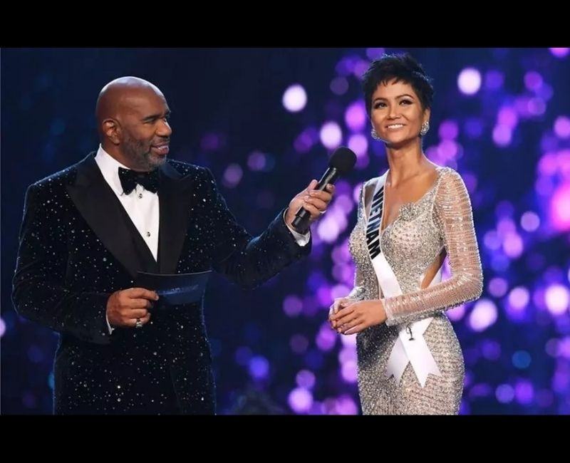 Steve Harvey mc miss universe