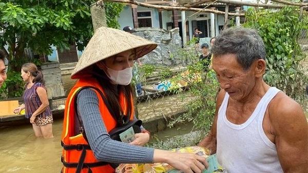 thủy tiên là ai